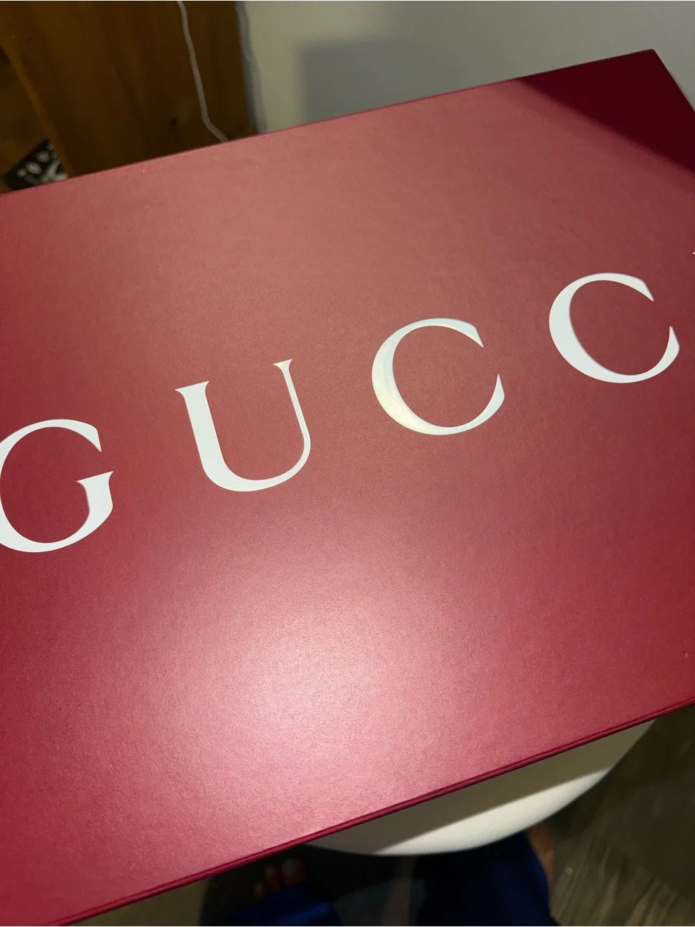 GUCCI Shopping Bag, Box & Ribbon. White Logo. Matte Box / High Shine Bag